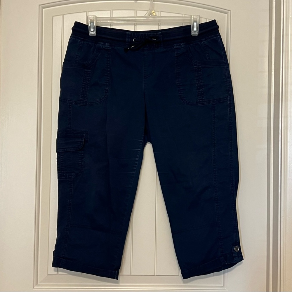 Cargo Capri Pants